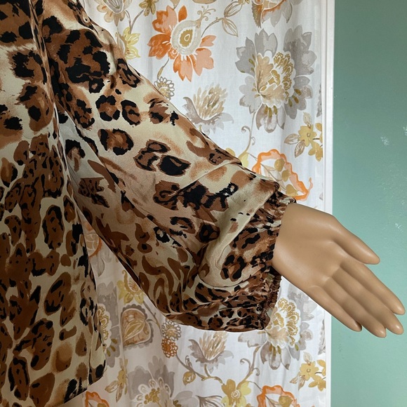 100% silk leopard print blouse - Picture 4 of 6